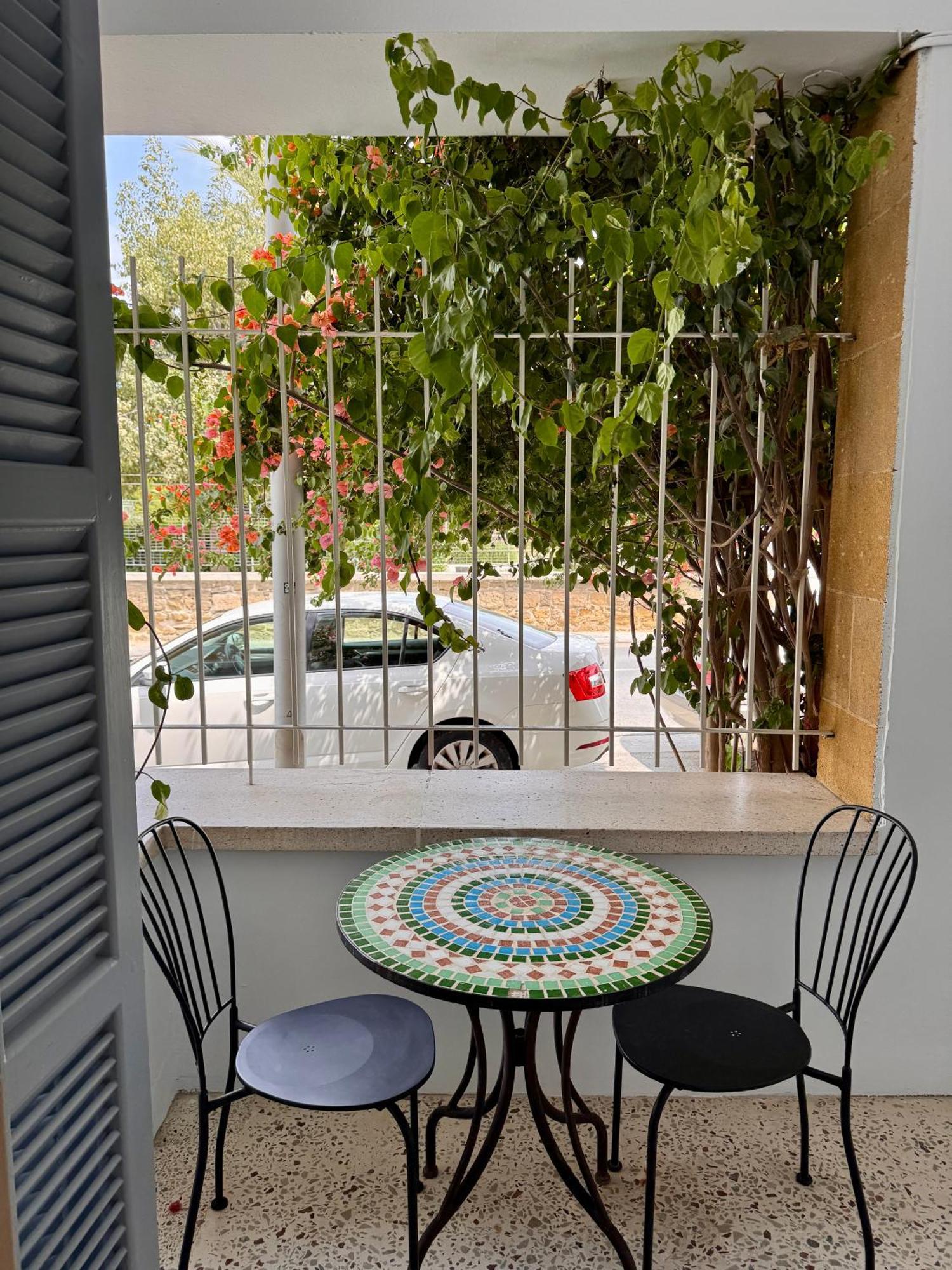 Liberty House - Central Two Bedroom Apartments Nicosia Exterior foto